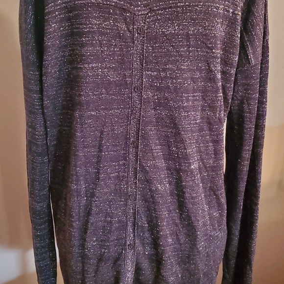 MNG Basics Black and Silver Metellic Top Size XL - Picture 2 of 3